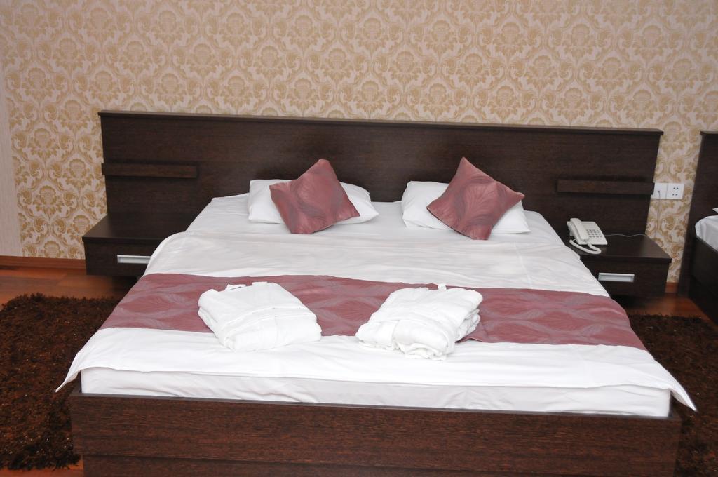 Xudaferin Hotel باكو المظهر الخارجي الصورة