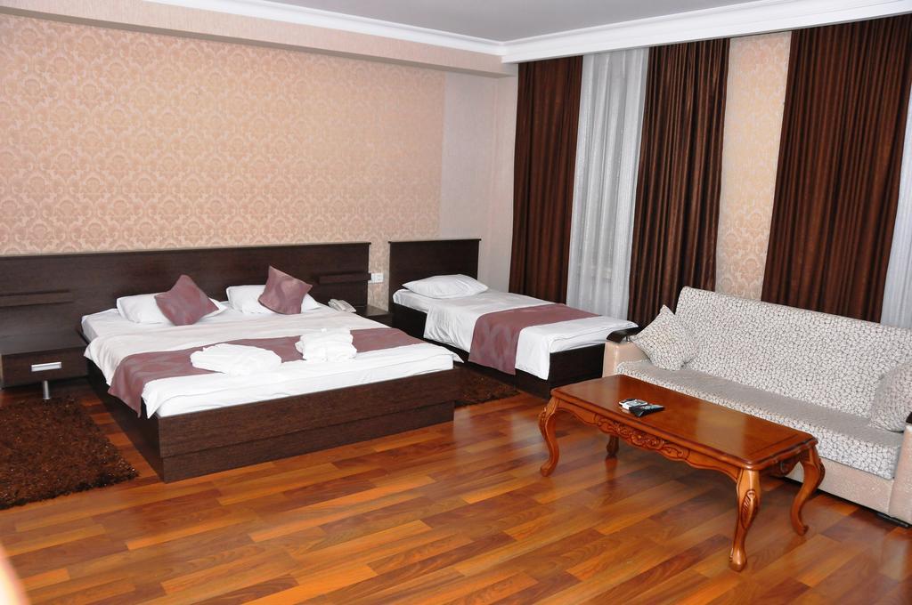 Xudaferin Hotel باكو المظهر الخارجي الصورة